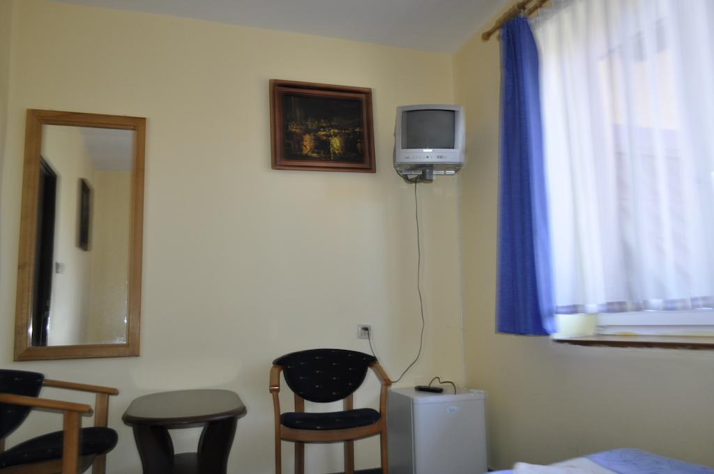 Pensjonat Resident Krynica Morska Room photo